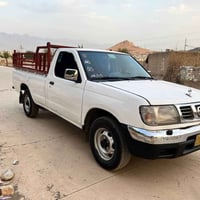 نيسان • ٢٠٠١ • ماكينة قوية