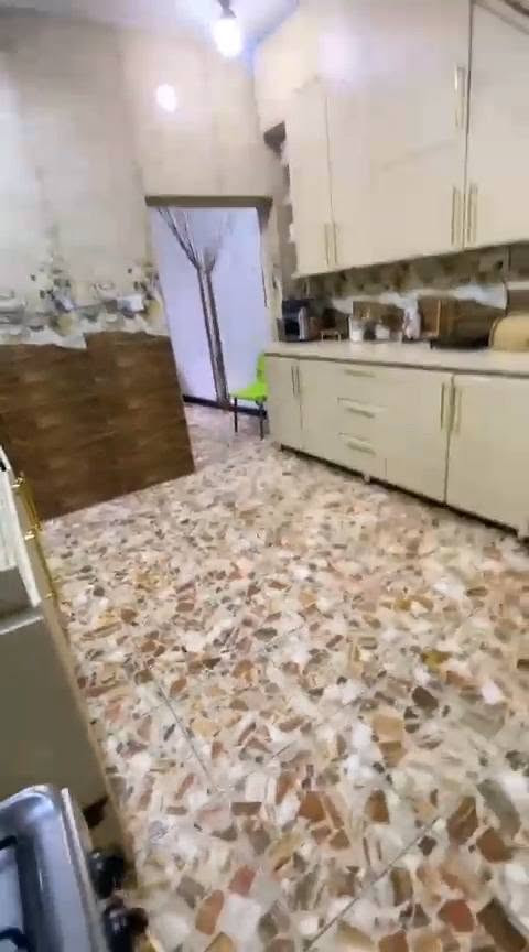 السلام عليكم
مشتمل للبيع طابو صرف مساحتها 70 متر تقع في ابو دشير بالشهداء قرب خوخه

يحتوي المشتمل على كراج ومدخلين استقبال كبيره ومطلخ وصحيات وغرفة نوم واحدة ومنور

وفي الطابق الثاني غرفه نوم واحده مع صحيات

وفي الطابق الثالث بيتونه كبيره

للاستفسار عن السعر الخاص مفتوح

للاتصال ***********

لرؤية منشوراتي اكتب دلالية ابو كرار الشويلي للعقار وراح تشوف كل شي موجود واي شي يعجبك راسلني عليه وتدلل وانا بخدمتك ومستعدين لعرض عقاراتكم لدينا اتصل بنا واتس اب او ماسنجر وبالخدمه

عندك بيت للبيع راسلنا نعرضه الك

عندك بيت للإيجار نعرضه الك اتصل بنا واتس اب او ماسنجر وبالخدمه
