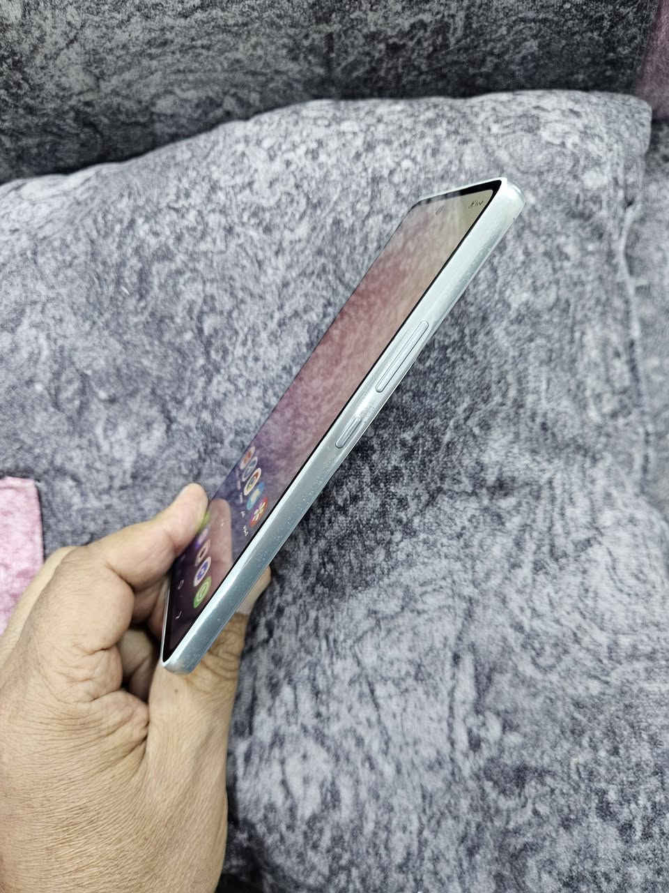 سامسونج A53 5G • ١٢٨/٨ • بطارية ٨٣٪
