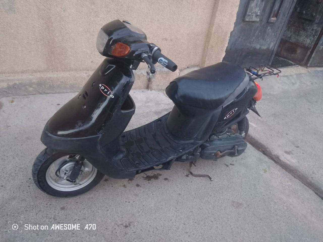 مطور بوتين شرط اخرس تحريكه معدال شرط بس باتري يعوزو أو ترايش عنوني حي صدام والسعر 250مطور نضيف ***********
