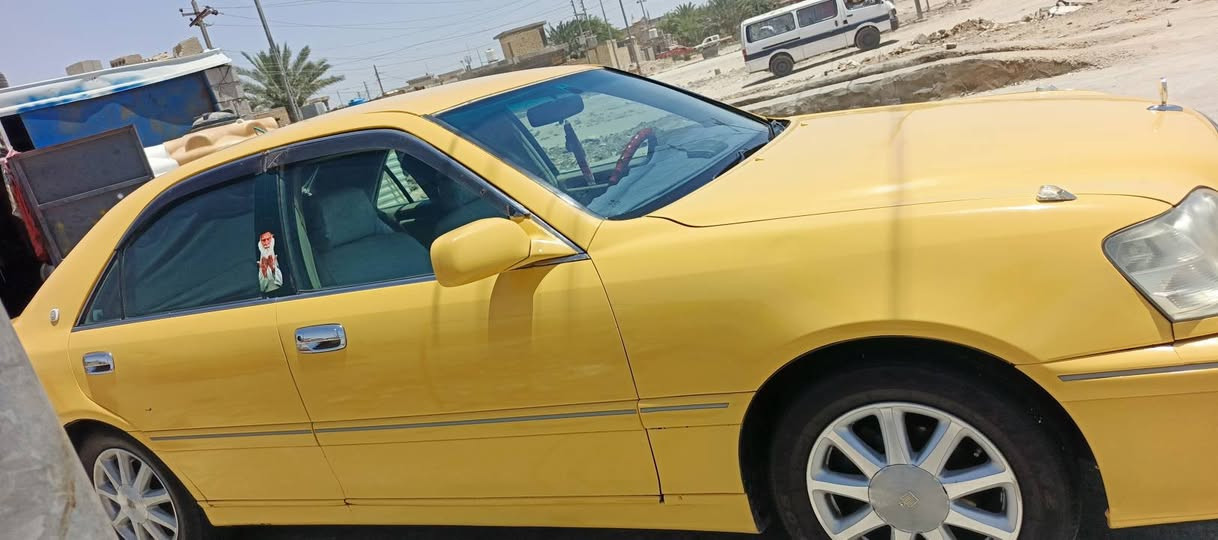 ... سلام عليكم.. سياره ملكه البيع 
سياره جهزه حداديه جديده
موديل 2002اصل
تبريد ثالج  منضومه جدبده

سنويه بعده ما نفذه 

سياره مكفواله من لعيب الشرعي كصه نقل 

سياره خير من الله منقصه الشي ورعيه أبو سنويه يمي ورقم ذي قار تفصيل *********** مكاني ذي قار
