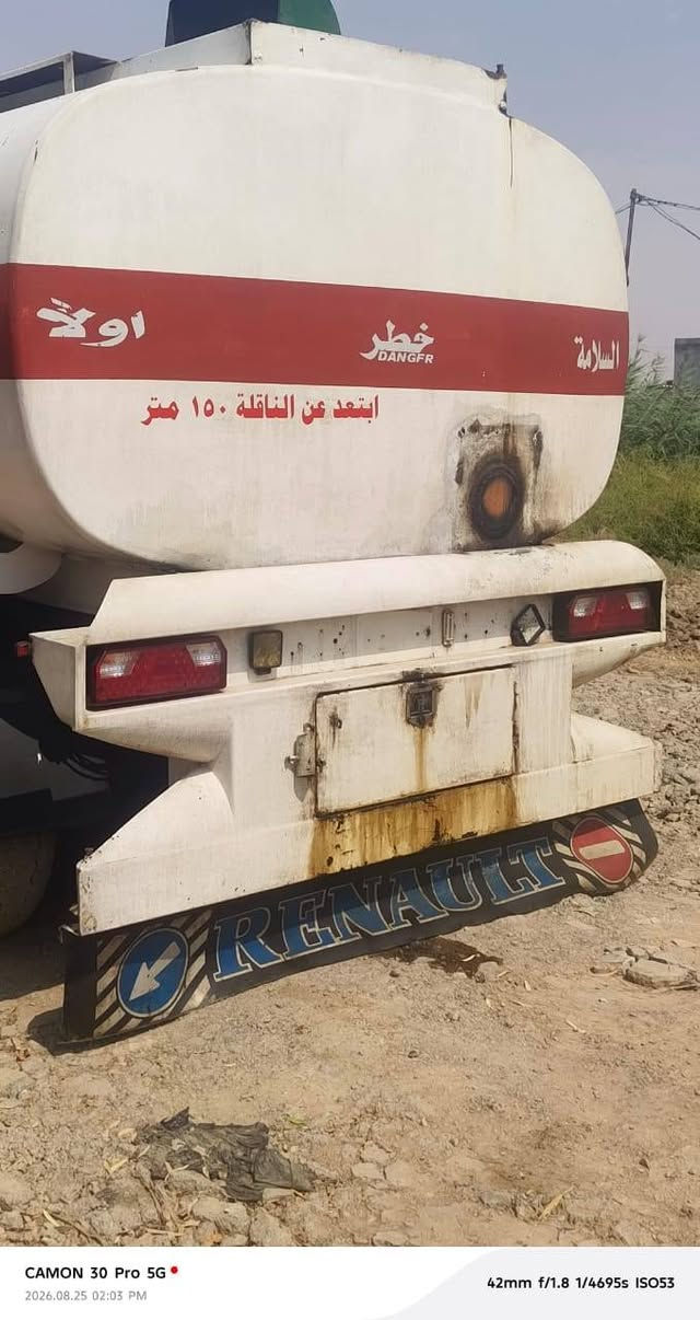 تنكر صهريج تك تاير دناكير ساف جاهز كهرباء بريك حموله 36الف للستفسار ***********
