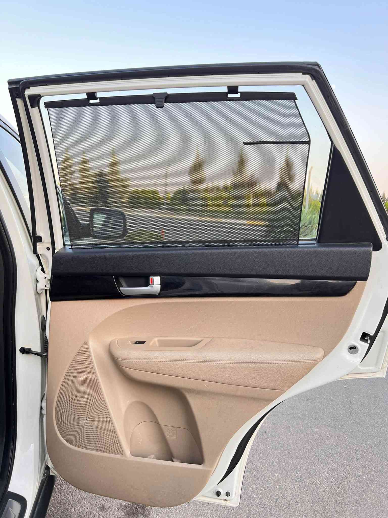 KIA SORENTO- مۆدێل  2015 -
📲 *********** سعر : 168💸 مەجالی تیایە

سەیارەکە زۆر جوانە  
سەیارەکە تەنها پەڵە ساردی  هەیە  بە بێ بۆیاغ  ✈️

مواسەفات   ( ناو زەرد  - کوشن کارەبای  -حاسە  - ڤۆلیۆم   -  تحدید سورعە  - بلاجکتۆر - لید - ویل کرۆم -کامێرا لیدی ناوەوە- کوشن جلد - بەسمە - گیر اوتوماتیک و عادی  - سێ ڕیز کوشن - تەبرید مەرکەزی - ئیکۆ -شاشە ) 🗼

گێڕ و مەکینە بەشەرت نەکراوەیە
١٣٧ هەزار ڕۆیشتووە
سەنەوی تازە تا ٢٠٢٨
تەحویل  و غرامە بەشەرت 🇺🇸
شوێن : سلێمانی 🪙

كيا سورينتو   - مۆدێل  2015 -     
📲 *********** سعر : 168💸 و مجال

سيارة حيل حلوة  
سيارة بيها مكان صغير بارد و بدون صبوغ   ❄️
 
مواصفات (     داخل اصفر - كشن كهربائي -حاسات - بلاجكتور - ڤۆلیۆم - تحديد سرعة -بلاجكتور -ليد- ويل كروم -كاميرا - شاشة- ليد دواخل-كشن جلد - بصمة- گير اوتوماتيك و عادي-ثلاث معقد -تبريد مركزي-نظام ايكو)  🆕

 گير و محرك بشرط ما مفتوح 
137 الف حقيقي ماشي 
سنوي جديد حتى 2028
تەحویل  و غرامە بشرط 💎
مكان : سلێمانی
