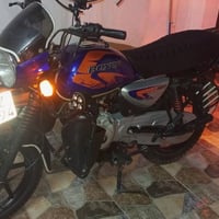 بوكسر للبيع موديل 2023 دراجه مابيه نقص لا برغي  رقم بغداد بسمي هزه جدي...