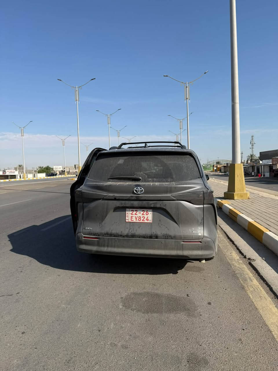 سيينا XLe • ٢٠٢٥ • ٥٠٠٠٠ مايل
