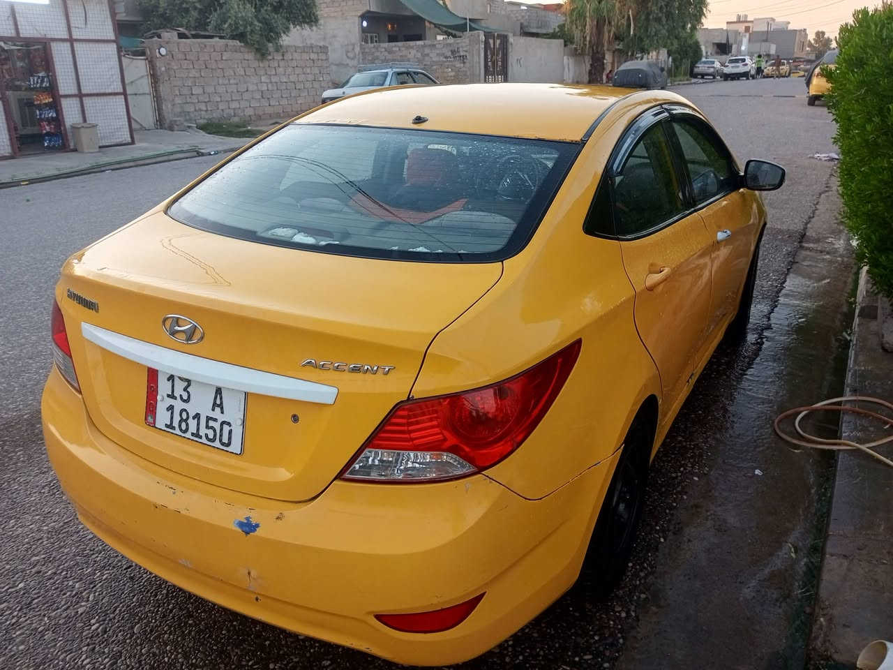اكسنت مظلع موديل 2012 محرك 16 دوش كير AT شرط
للستفسار الاتصال ***********
***********
