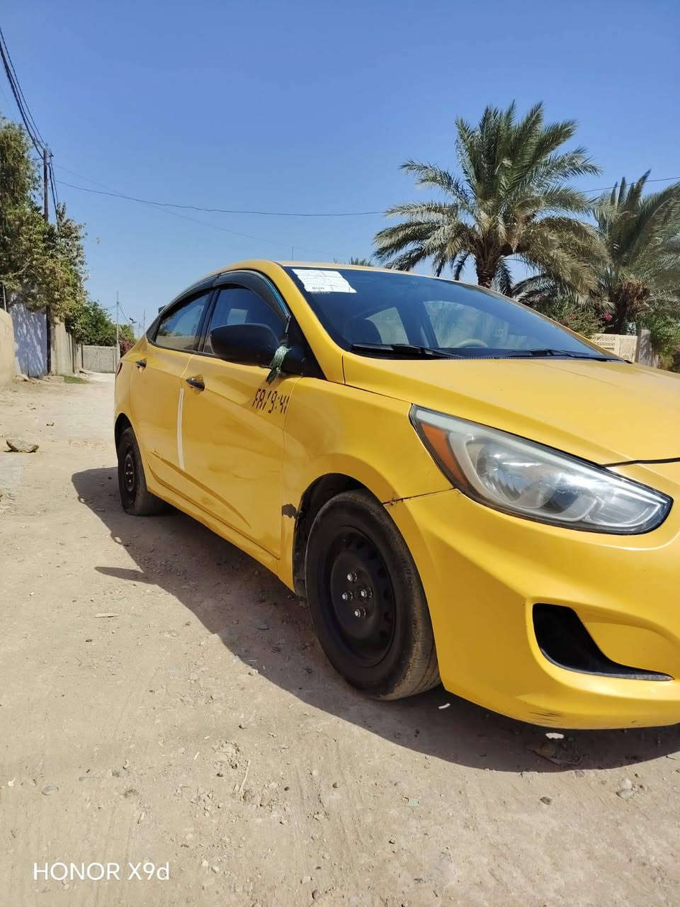 سلام عليكم  اكسنت امريكي ٢٠١٥ بيه طخه شبر بلجنطه ولباقي مكفول مكينه ١٦٠٠  مكينه جديده كير جديد  رقم بغداد سنويه ماصاقطه كهربايات كامله  تبريد ثلج حداديه هم زينه سياره مانقصه شي  مكان سياره بابل سعر. 74وبيه مجال بدون مراوس اتصال ***********

نص مكتوب في الصور:
- HONOR X9d