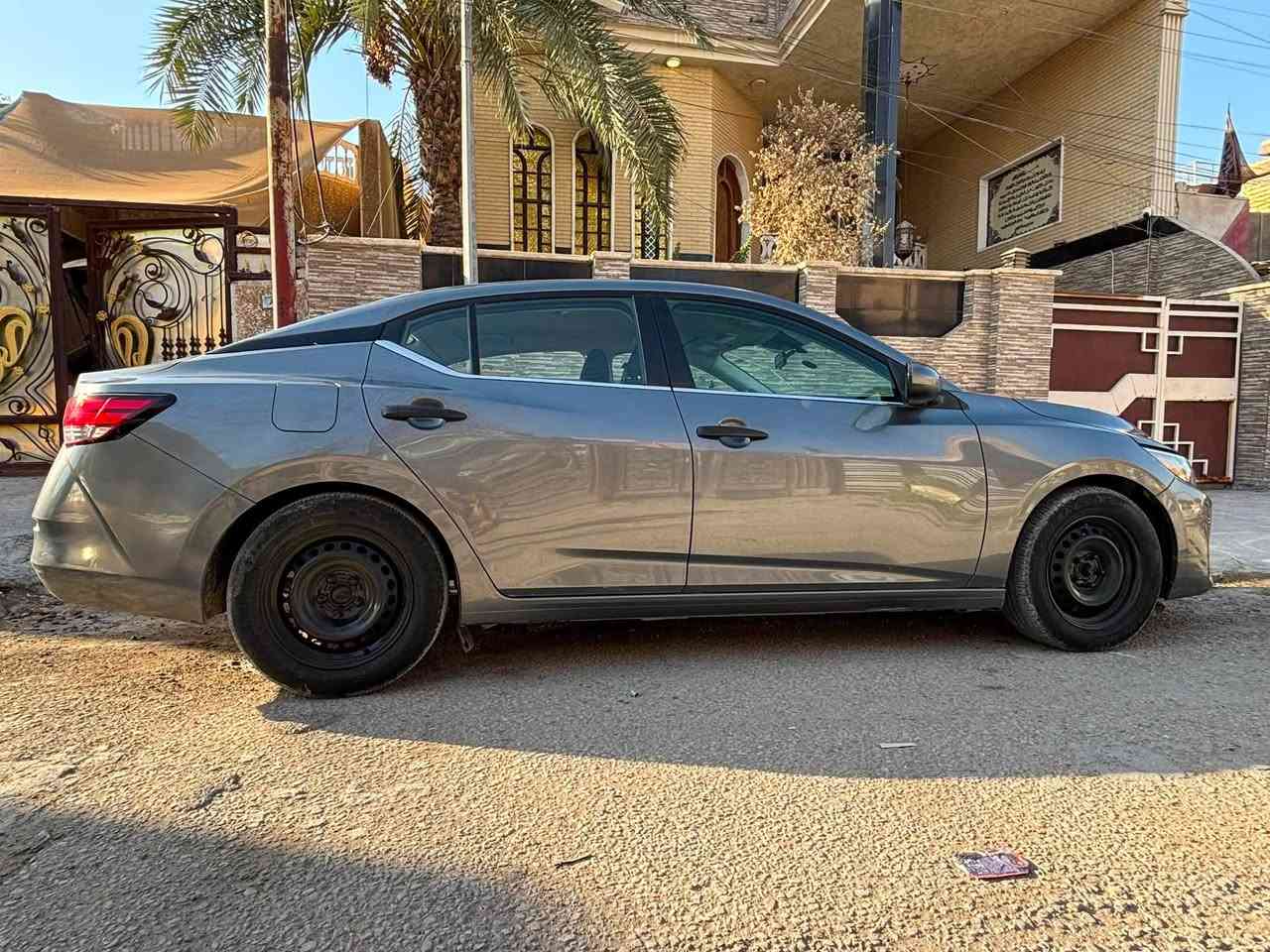 السلام عليكم
نيسان سنترا 24 بجم كبس ⭕️
حادث باب خلفي وشوية من الجاملغ فقط
مواصفاتها معروفة رقم بغداد بأسمي السيارة كاملة ما بيها اي نقص
الاستفسار:***********
المكان بغداد 
السعر 142
