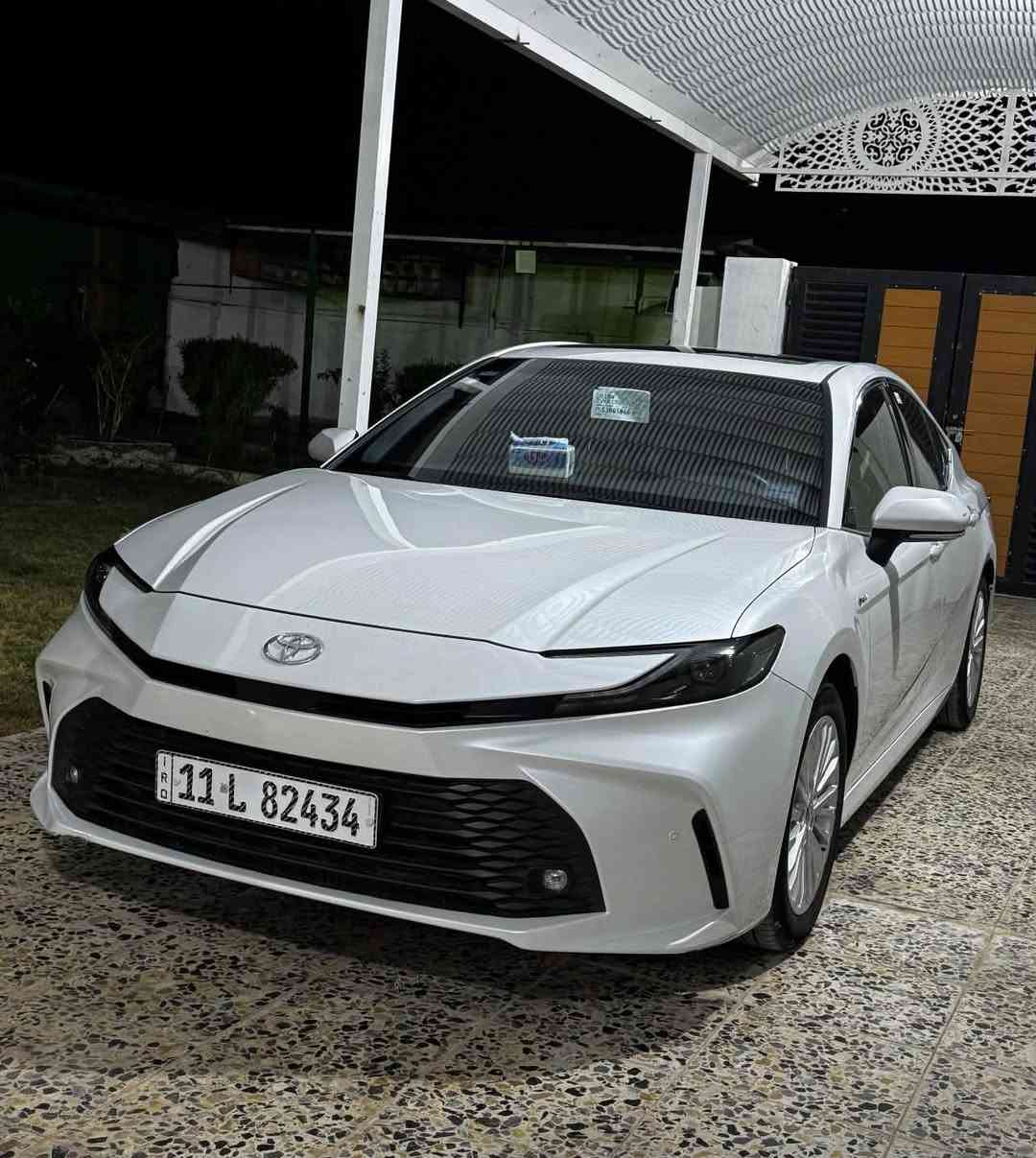 🚗 تويوتا كامري 2025  بغداد مرقم

محرك 2500 هايبرد

خليجي ياباني أصلي (عبد اللطيف جميل)

فئة E plus – فول مواصفات

✨ المواصفات:

✔️ فتحة سقف

✔️ مقعد السائق كهربائي

✔️ حساسات أمامي وخلفي

✔️ شاشة + كاميرا

✔️ لايت فول زنون LED 

✔️ مرايا كهرباء

✔️ رنقات 17 إنش

✔️ بردة كهرباء 

✔️ شاحن موبايل 

✔️ باقي المواصفات المعروفة من تويوتا

📌 الحالة: مستخدم نظيف

📊 العداد: 33000كم فقط

✅ ملحقات السيارة كامله غير مستخدمه

📍 العنوان: بغداد - الكراده 

السعر: 270

للاستفسار *********** متوفر واتساب
