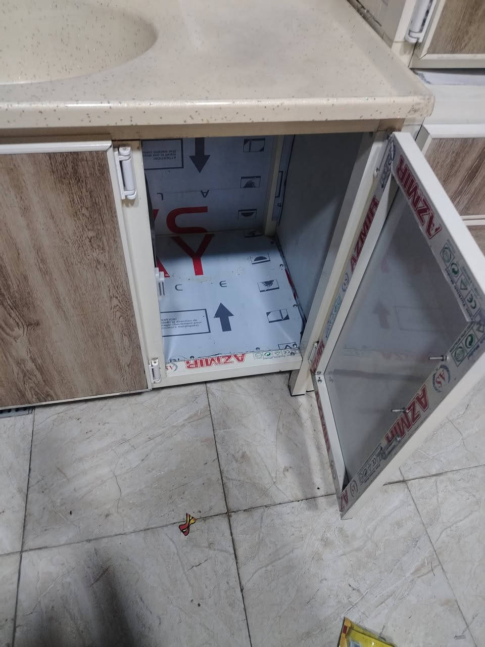 كاونتر ٣قطع استعمال قليل ٢٥٠ بي مجال بسيط خطيب زراعي  جسر دولعي *********** واتساب
