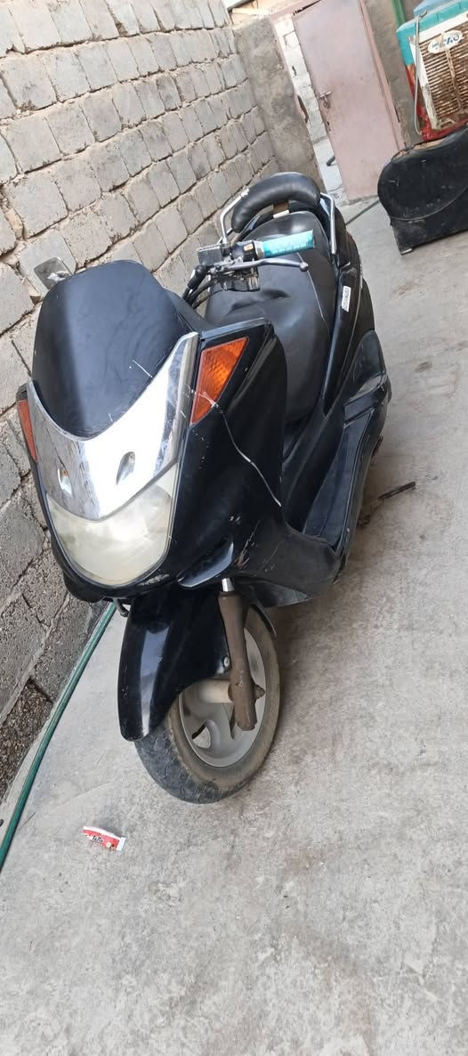 دراجه ماجسته دبل رون بيهه خيط تبخير ونقص باتري اشغلهه جطل وطلع بيهه خير من الله مكاني بابل الإسكندريةسعر 325
بيهه مجال 
‏‪***********‬‏
