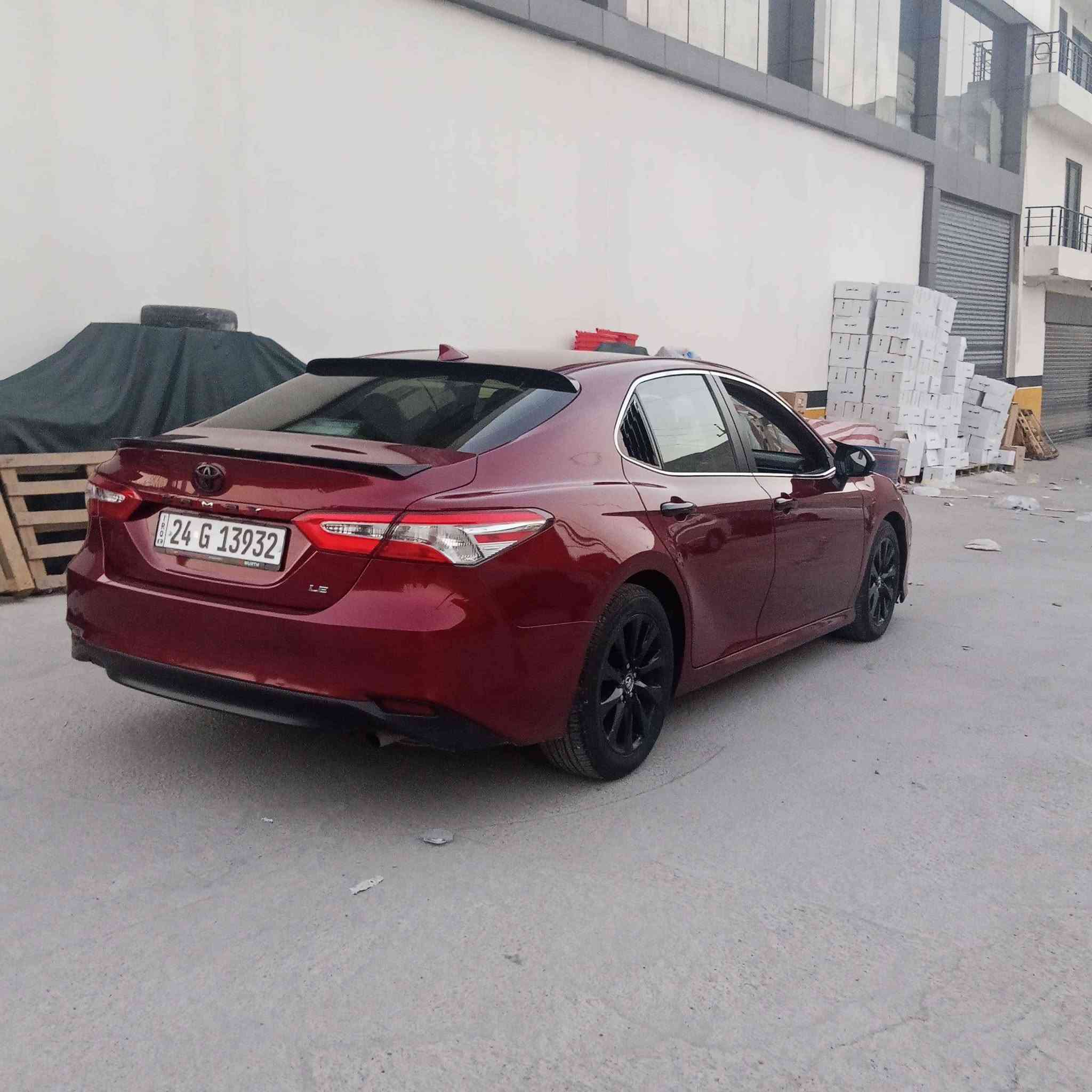 تويوتا كامري موديل ٢٠١٩ محرك ٢،٥ 
مواصفات Le أمريكيه
كير ومحرك وتبريد بشرط 
صدر وحداديه وطقم كلها جديد
سياره رقم وسنويه وهزه جديده 
رقم دهوك وباسمنا تحويلها بشرط
مكانها دهوك داخل دهوك 
سياره فقط جاملوغ يم سايق صبغ
مع بونيد جاملوغ يم سايق واصله 
رأس شاصي طبعا رقم شاصي موجوده
مع صوره شوف حادثها 
سياره فقط ماشيه ٨٥ ألف مايل ..
سياره هيكلها حلوه بدون بقصات وتعديلات
سياره وضع شريكه احلى من الصوره
مكانها دهوك باسمنا تحويل اقل من ساعه
سعرها ١٤٧ ورقه مجال 
*********** بيها واتس اب دهوك, العراق
