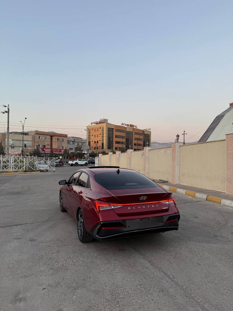النترا  ليمتيد فول مواصفات 2024
5 كاميرات ويل كروم لايت ليد زينون 
شاشه ايپاد قطعه وحده تجي 
كوشنات هيتر كهرباء
لون مميز ماروني
صبغ سياره بيها جاملغ و شبر راس بوند شبر صبغ بدون دواخل
سعر سياره 143$شويه مجال
تلفون ***********كورك وتساب
تلفون ***********زين وتساب
مكان سباره قضاء عقره 
سياره كاتى تترقم اربيل سليمانيه دهوك اكر, نينوى
