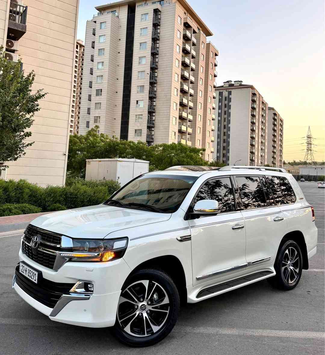 Toyota land cruesir 2021 V6 [63km]

♟️اخت زيرو بل كارتون سياره 
🪬ارخص  سعر بكل عيراق 📦

🔹لاند كروزر   ٢٠٢١  gxr  ساز باب اولا
🔹محرك ٦ سلندر 
🔹ماشي [٦٣km] الف كيلو ضمان شريكه 
🔹سياره زيرو شريكه ساز باب اولا 
🔹كل سيرفسات بل شريكه ساز
🔹ماشيه حقيقي بشرت داخل شريكه
🔹بسمطين + سماعه بيلادي + فرشات بيلادي موجود + كتلوكات و اورقات شريكه

🔹سياره مكفوله كفاله عامه كلشي حتا لاحايت  بشرت حصوه مابيها بشرت 
🔹بدون صبغ + بدون بارد + بدون رصعات
🔹بدون حتا شخت مابيها + دعاميات حتا
🔹بدون رصعه و شخت مابيها 
🔹رمل مابيها + لحيه بدون صبغ  كل شرت

‏‎🔹فول فول مواصفات
‏‎شاشة كبير لمس 5كاميرا حاسة
‏‎كاميرات 3 شاشات سيلاد فتحة سقف 
‏‎كشن جلد كشن كاراباي شحن موبایل  8 اريباك تبريد مركزية
‏‎بصمة تشغيل عن بعد باب جاك سلاجة ليد زينون 
‏‎تحكمات ستيرن دبل فوليوم فورويل هوك
‏‎سيارة بها 2 بصمة من شركة جديد جدأ 
‏‎سيـارة عل نظافتها احسبها صفر زيرو

🔹تخم تاير دنلوب الاصلي

‏‎ 🔹محرك كير بشرط مامفتوح
سياره حيل نظيفه كلشي علي بيلادي
تحويل بشرت مباشر حول باسمي السنويه
بشرط تحويل و خرامه 
سياره دينار مصرف مابيها
سياره رقم اربيل 
مكان / سليمانيه 
سعر / 568$ 
رقم /*********** السليمانية, العراق
