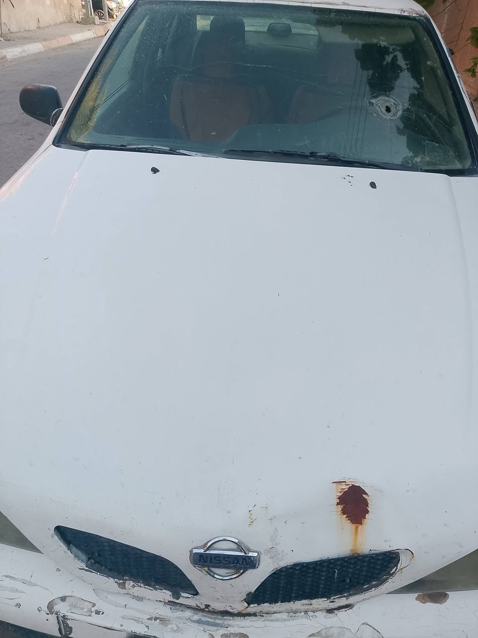 نيسان براميرا موديل 2000رقم بغداد الماني باسمنه سيارة بلادية محرك وكير مبدل مال حاويه يرادلهة دبلات. وترتيب كهربائيات تبريد شغال. منقص غاز فقط سعر ب30وبيها مجال. ***********مكاني ديالى بعقوبة
