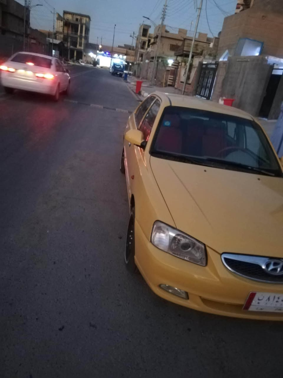 ‏سلام عليكم هونداي فيرنه موديل 14 سيارة جديد مامعوده سياره سعر 65وبي مجال *********** مكان سياره فلوجه
