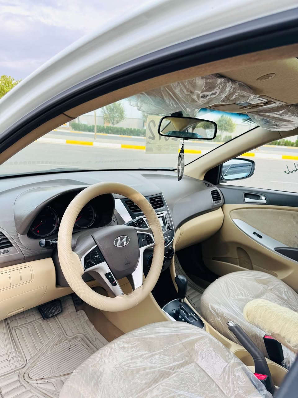 اكسنت • ٢٠١٢ • محرك ١٦