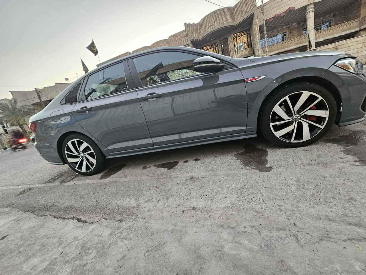 السلام عليكم
للبيع او مراوس شعندك نزل
جيتا 2020 Gli Autobahn
‎اللون اسمنتي
‎وارد امريكي
‎فول مواصفات اوتوبان بلاك بكج
‎محرك ٢٠٠٠ توربو بنوراما
‎كيج الكتروني
‎بصمة ابواب وتشغيل
‎تشغيل عن بعد
‎كامرة خلفية
‎هاندبريك ‎كشنات جلد بصمة
‎بانوراما
‎٥ انظمة قيادة
‎كشنات امامي تدفئة تبريد
‎رادار امامي + جانبي + خلفي
‎اوتو ستارت ستوب
‎تحكم ستيرن
‎شفتات كير بالستيرن
‎كشن السائق كهرباء وخزن ميموري ٣ وضعيات
‎لايتات وبك لايتات ليد
‎نظام ابل كار بلي واندرويد اوتو وايرلس
‎شحن موبايل وايرلس
‎اضائة داخلية محيطية ١٠ الوان
‎نظام الصوت Beats
‎رقم بغداد
السونار موجود بالصور السياره حادثها بسيط كلش مبدل بنيد وجاملغ قطع اصليه
ملاحضه سياره بيه حالوب خفيف نهايته القماره وقبق الجنطه مامبينات كلش
تفاصيل اكثر الاتصال ع رقم ***********
مكاني بابل المسيب
