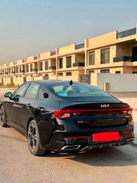 كي فايف جيتي لاين 2022 GT line  حادث جاملغ فقط وحافه البنيد   رقم اربي...