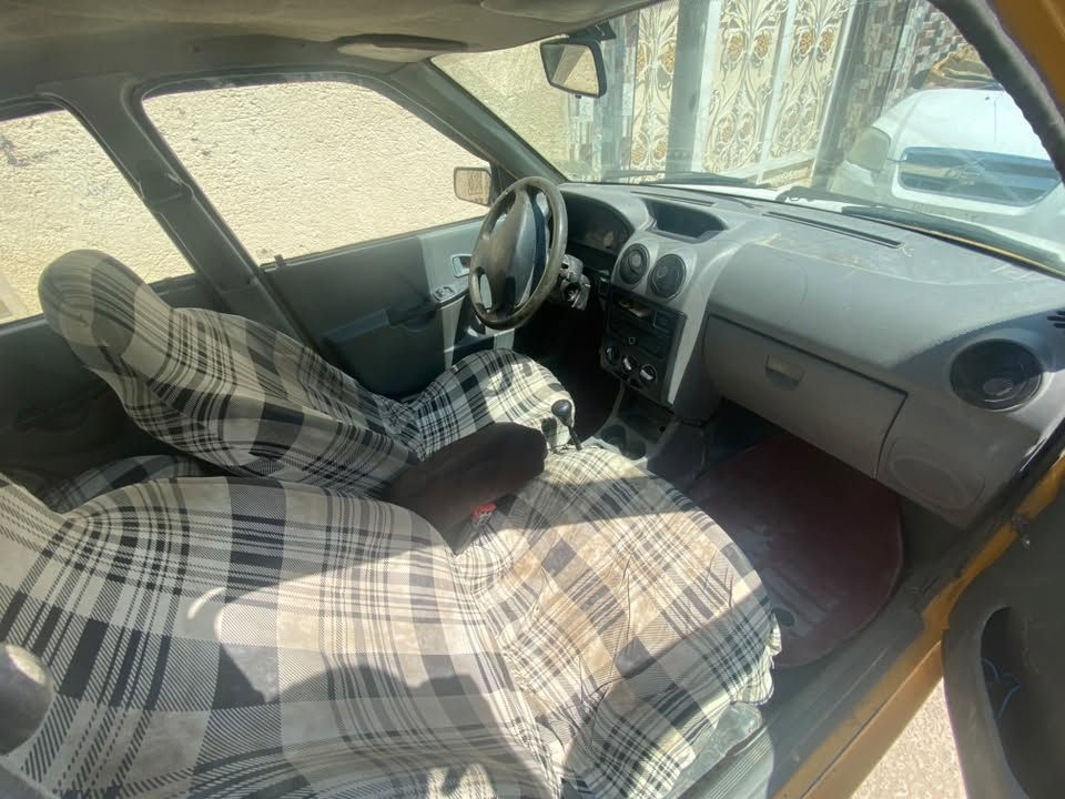 للبيع سايبة مديل ١٤ مكينة كير حلوات شواصي معمرات تعمير درجة اولة تخم تاير حدادية بور مشط كلة جديد مال جناي كير الرابع يفلت سعر ١٠ وبيهة مجال مكاني النجف بدون تحويل ***********
