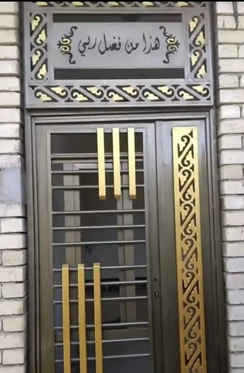 سلام عليكم 
صبق +تنضيف 
***********

نص مكتوب في الصور:
- قبل العمل
- بعده العمل