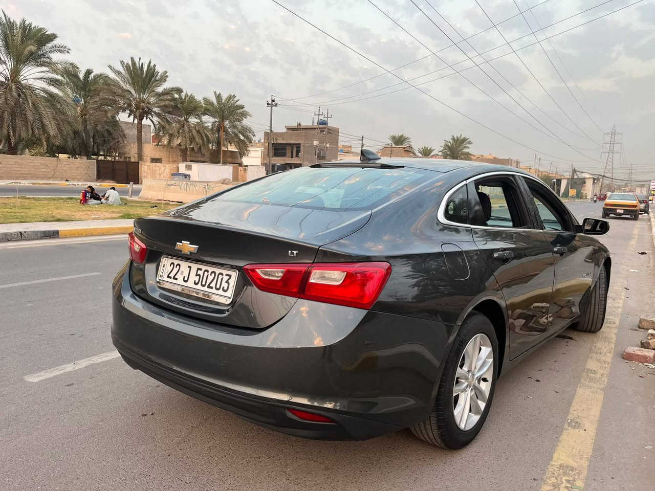 السلام عليكم
ماليبو موديل 2017   LT للبيع
السياره حادثهه جاملغ وبنيد والبنيد نفسه بس جاملغ مبدل 
مواصفات ال LT معروفه 
سياره جاهزه من كير إلى مكينه وصدر 
السياره الكمبريسر وكف عندي 
والدوسه بيهه طخه جهه الصدر السياره ب اسمي رقم اربيل غير التبريد والدوسه
مكاني بغداد الشعب
مابيهه اي نقص السعر 89 
***********
