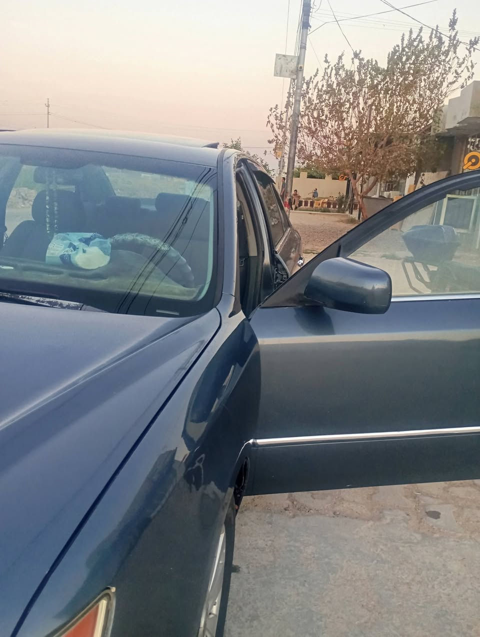 السلام عليكم ...
سوناتا موديل 2009 محرك 2400
گير ومحرك بشرط خير من الله 
تبريد ثلج مسويله ادامه جديده ماصار شهر 
السعر 110 وبيه محال قليل 
مكاني الانبار گرمه 
للاتصال ***********
