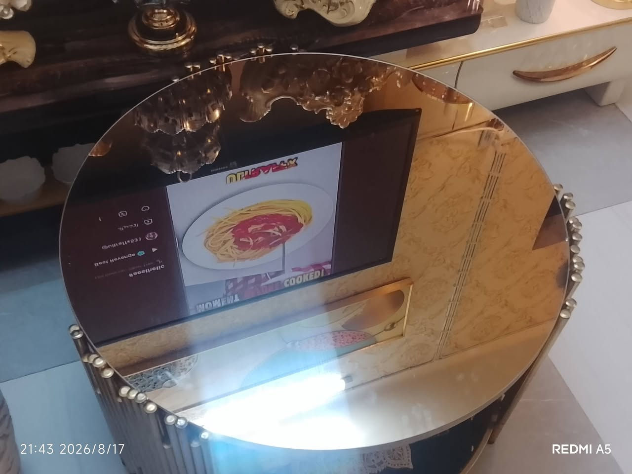 سلام عليكم طبله حجم كبير سعر ١٠٠ الف مكاني اليرموك الرقم ***********

