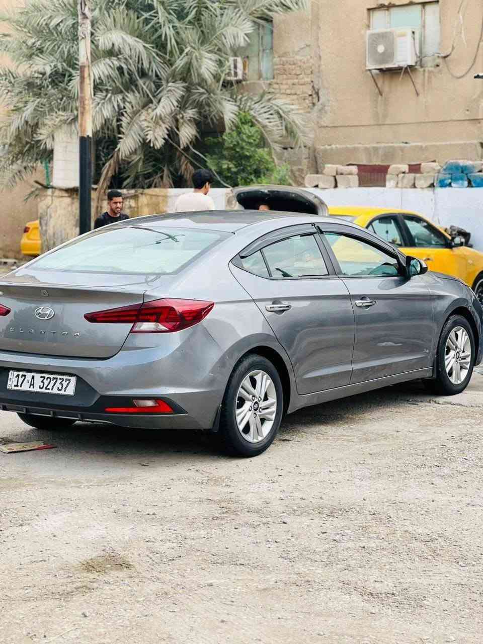 انتره ٢٠٢٠ البيع ومراوس أمريكي بسمي

 سعره ١٢٥ وبيه مجال قليل ولا قطعه مبدله

: مكفوله من صبغ ومعجون ما عده تكحيله بسيطه
 ماشيه ١٥٠ قابل الزياده

 سنويه بعدهي ما متهيه

غير متواجد عل فيس
#العنوان /الناصرية/الاسكان الصناعي

تواصل هاتف 
***********
