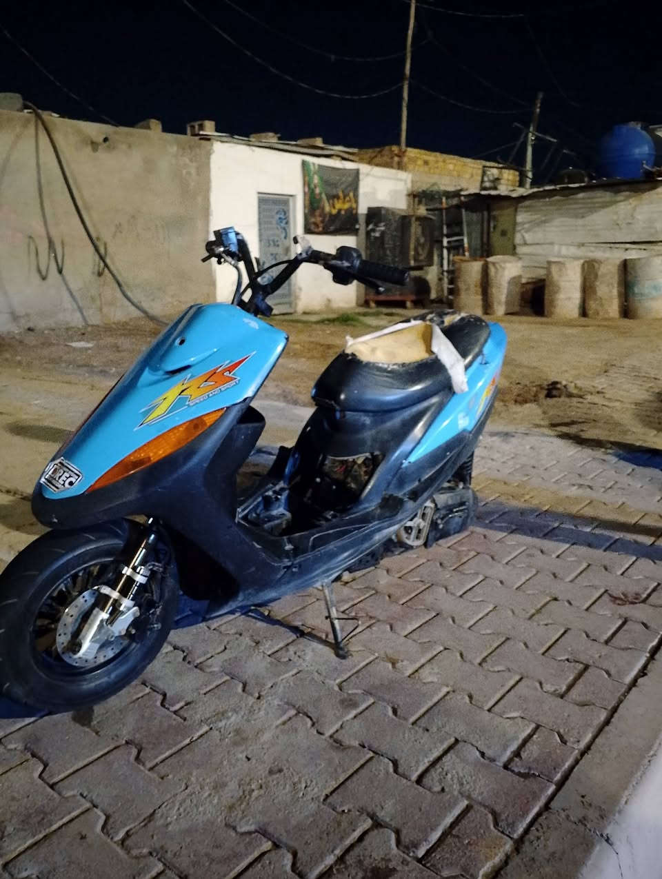 دراجه ماكس تخبل مكينته فول نهضه ومعدل وفول نعومه الدراجه مال جناي كفره الفوك مال لايت موجود عوزه ترتيبات بصيطه ما مفتوحه بس مفيلسه حلوه مكينته كله شغاله المكان دوانيه السعر 275وبيه مجال الرقم ***********
