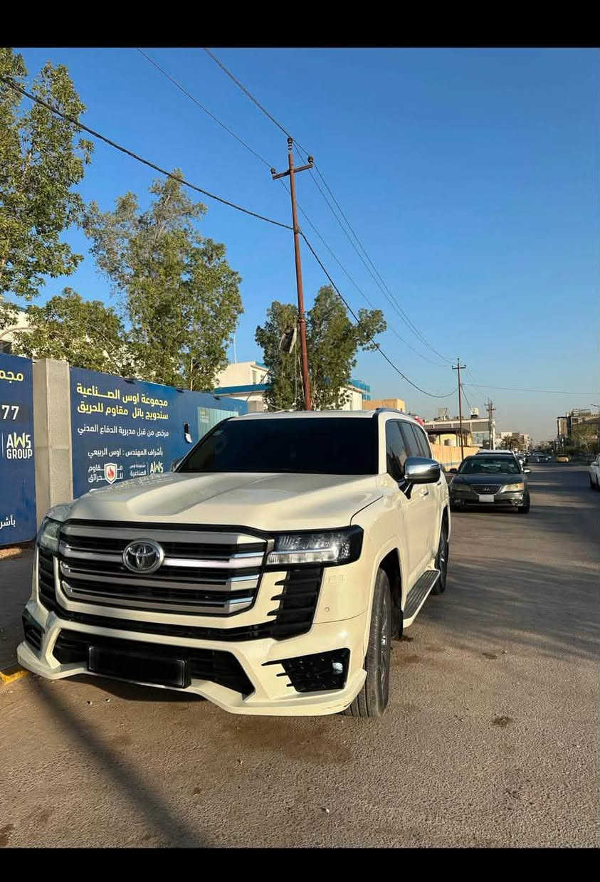 اللهم صلي على محمد وال محمد
لاندكروز gx يعني بدون فتحه
2022
رقم بغداد سنويه باسمي
السياره بدون مواصفات
السياره مكفوله من البارد والتعديل والbdr وحته الشخط ماشيه 85 الف
كيلو
السياره ما ناقصه برغي وشرط الفحص من كل النواحي حداديه كير ومحرك
شباك اصلي مال 24 ولحي مال 24 كذلك اصلي شوفته مال 24 والسياره كاعده ومرتبه
مكان السياره النجف الاشرف
السعر 565 $ 
الاتصال فقط على الرقم ***********

