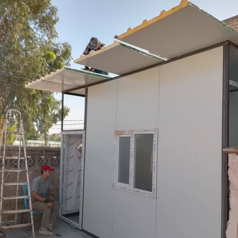 من برّه كرفان… من جوّه مساحة كاملة. 🏗️
لما مشروعك يحتاج مساحة جاهزة وعملية، مش لازم تبدأ من الصفر.

كرفانات  مكتب الفرات ستيل مصممة لتجمع لك احتياجاتك في مساحة واحدة، بتجهيز عملي يناسب طبيعة المشروع:
✔️ غرفتين نوم
✔️ حمام
✔️ مطبخ
✔️ تشطيب كامل
✔️ جاهز للتشغيل

الاستفسار ***********
