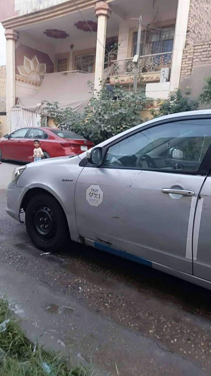 جلي موبل 12 كير عادي مكينه توهه مجفته تبريد جاهز تخم تاير بيها خياسات بسيطه كهربائيات شغاله السيارة خير من لله اقتصاديه بالبانزين سعرها قفل 22  غير متواجد عالفيس الشراي يتصل على الرقم ***********وشكرا
