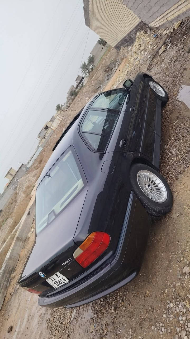 السلام عليكم ❤️
الوحش للبيع 744i كاسحه موديل 97 محدث 2000 داينمو هوه لسياره خير من الله مايحتاج اذكر تفاصيلهه كفاله كفاله من جكت لبره لا معجون ولا حادث صبغ جماليه فقط تبريد
ثلج ❄️ لشراي يتصل لسعر 105$ وبيهه مجال
مكاني بغداد الدوره
غير متواجد عله الفيس
***********
