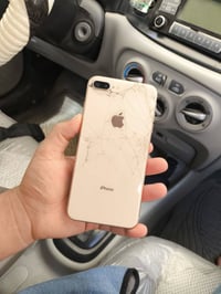 آيفون ٨ بلس • ٦٤ جيجا • يحتاج برمجة