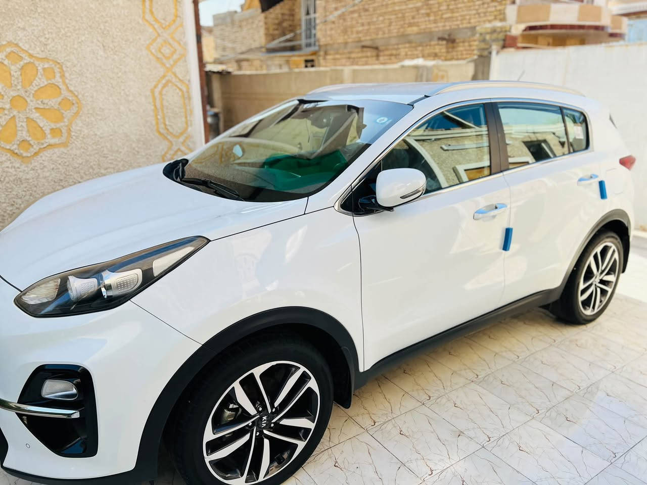 سبورتج ٢٠٢٠ خليجي مكفوله كفاله عامه من كلشي بارد وصبغ وفتح سياره جديده بمعنى الكلمه محرك وگير وصدر كله عله وضع الشركه مواصفات عاديه رقم بغداد السعر ١٨٧ وبيها مجال بسيط للاستفسار ***********

