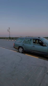 مرسيدس ستيشن • ١٩٨٨ • مكينة ٣٠٠٠