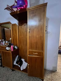 غرفه اخشاب • ميز تواليت