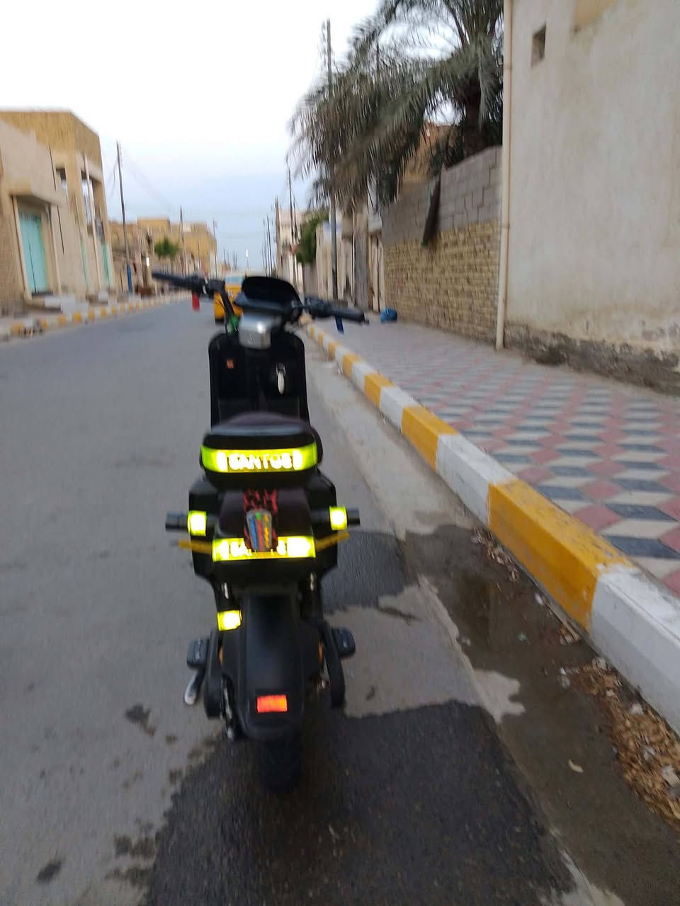 دراجة شحن • ار 900 • ٥ بطاريات