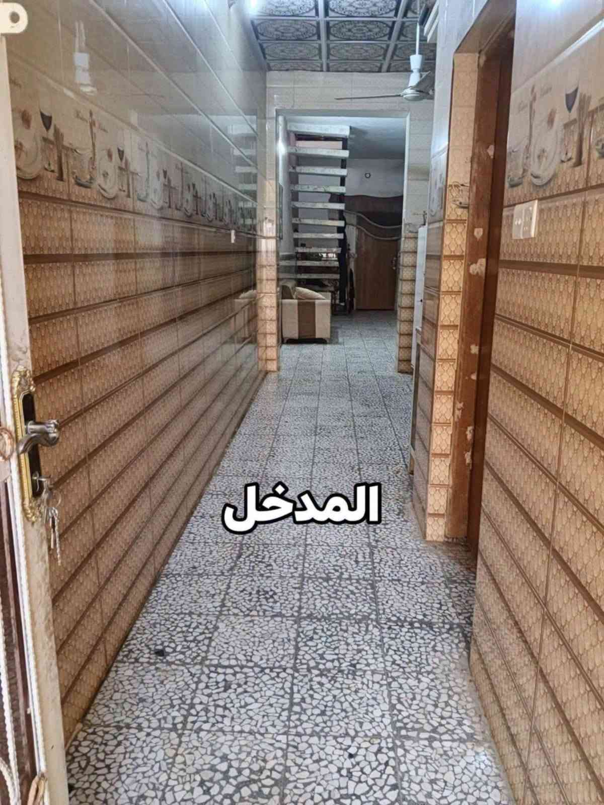 يالله دار  رهينه رهينه  المساحه 100متر🏣
العنوان كوفه حي ميسان شارع الشيوخ قرب سكلت رعد 
 
سنتين وقابل التجديد طابوزرعي سند 25

شارع تبليط  10متر  ويه البت كاونتر وثلاجه وماطور ماي 

أساس صب سقف صب بناء طابوك سماوه 

يحتوي ع غرفه  وستقبال ومطبخ وصاله  وتخاريج داخليه وخارجيه 

الستفسار تصل ع رقم ***********وتساب. يوجد كافت

 المساحت الزرعيه

نص مكتوب في الصور:
- المدخل
- استقبال
- صاله
- الكاونتر مع المنزل
- حمام خارجي وحوش
- غرفه