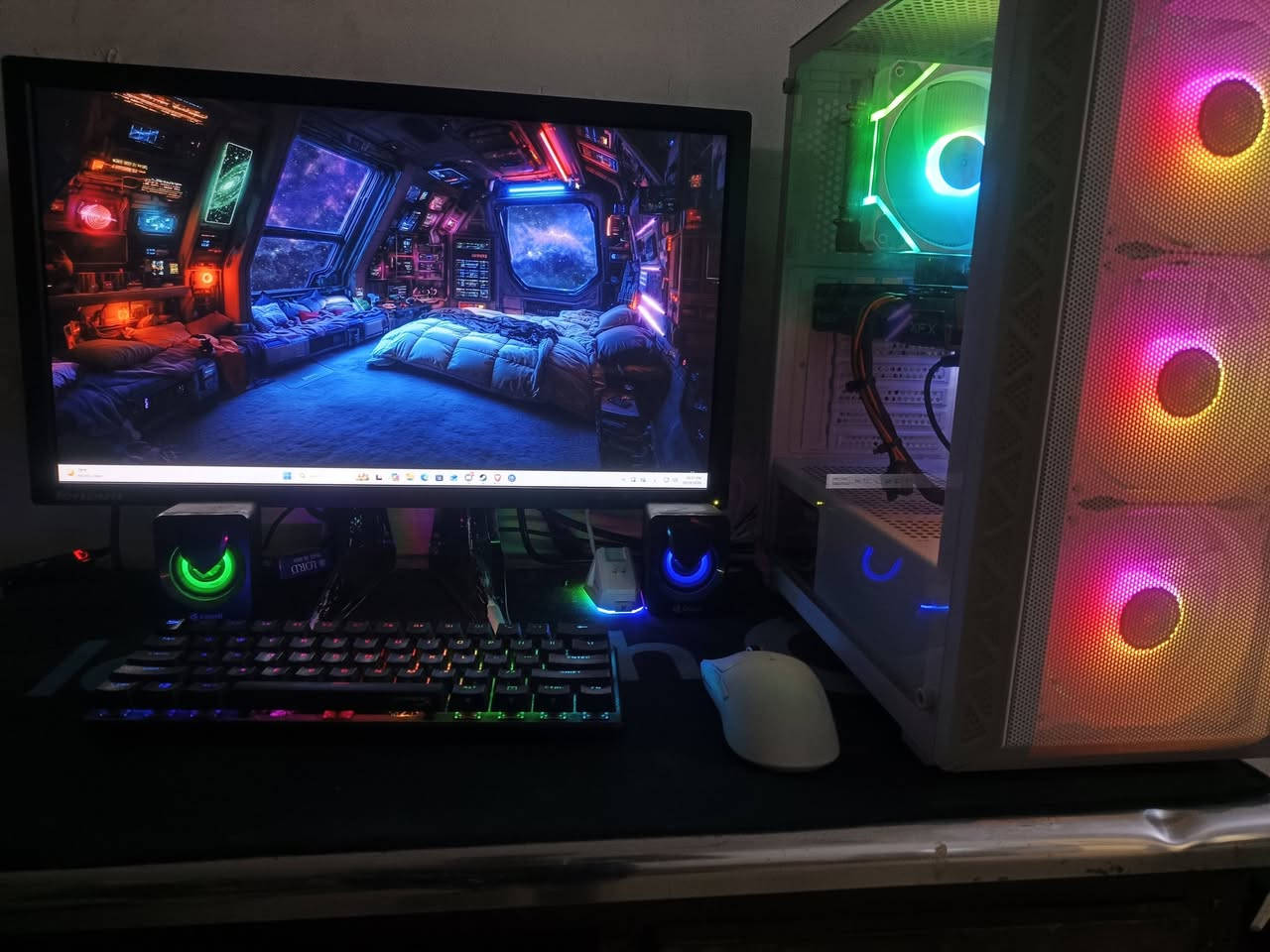 كيس جيمينج • RX 6600 • Ryzen 5 5500
