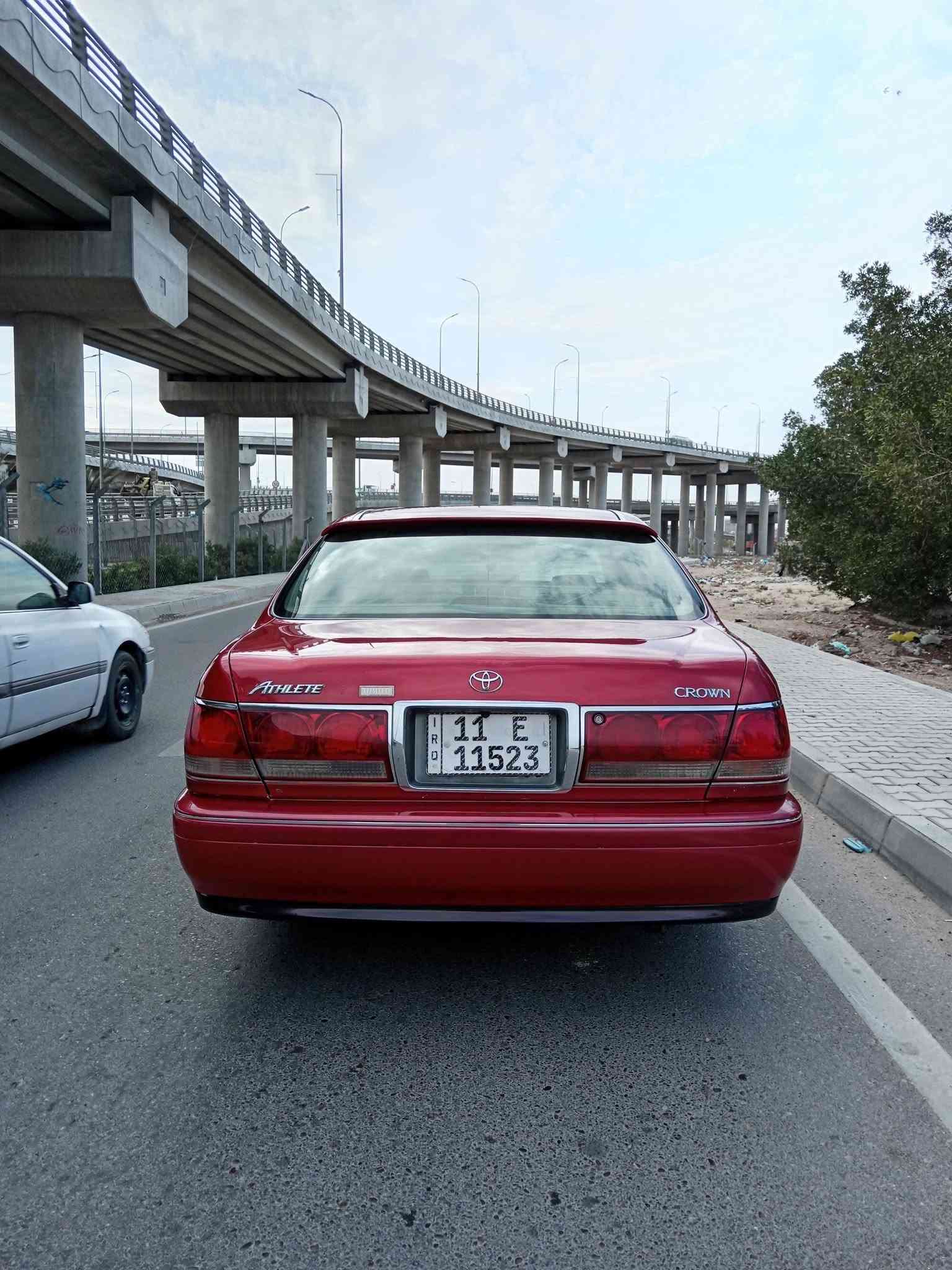 سلام عليكم ملكه موديل ٢٠٠٢ بغداد نكليزي بسمي مداور ثاني يوم اصل كرستال محرك فيشه وبطل حداديه جديده خلفي وامامي تخم تاير دكمتين عدله لاكصه ولاضربه جاهزه من كلشي سعر ١١٨ ورقه وبيه مجال قليل رقم الهاتف ***********
