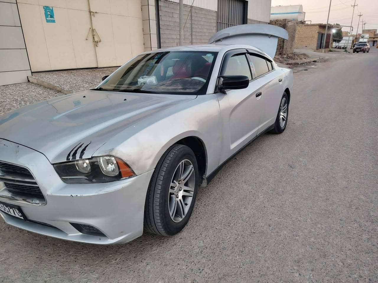 چارجر 2014 گير ومكينه جدد تبريد ثلج حداده 100/90 تخم تاير ويل خليجي 18 متؤم شمالي أربيل مكانها ميسان ألسعر 50ورقه وبيها مجال 

*********** أتصل وتدلل

نص مكتوب في الصور:
- إدخال نص