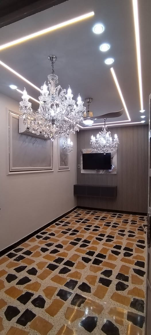 حوّل مساحتك إلى لوحة من الإبداع والجمال! ✨🏡

هل تحلم بديكور داخلي يعكس ذوقك ويمنحك الراحة والفخامة في كل زاوية؟ نحن نقدم لك تصاميم عصرية وكلاسيكية تضفي لمسة أنيقة على منزلك أو مكتبك!

✔️ تصاميم تناسب جميع الأذواق – من الفخامة الكلاسيكية إلى الحداثة العصرية
✔️ تنسيق ألوان راقٍ – يعكس أجواء الدفء والراحة
✔️ استغلال مثالي للمساحات – حلول إبداعية تناسب كل مساحة
✔️ تفاصيل أنيقة وجودة عالية – لأن الجمال يكمن في التفاصيل
✔️ أسعار تنافسية وخدمات متميزة – لجعل حلمك حقيقة بأفضل تكلفة

لا تتردد، اجعل مساحتك تحكي قصتك! 🎨✨
📩 تواصل معنا الآن على دايركت الصفحه او
على الواتساب ***********
***********
