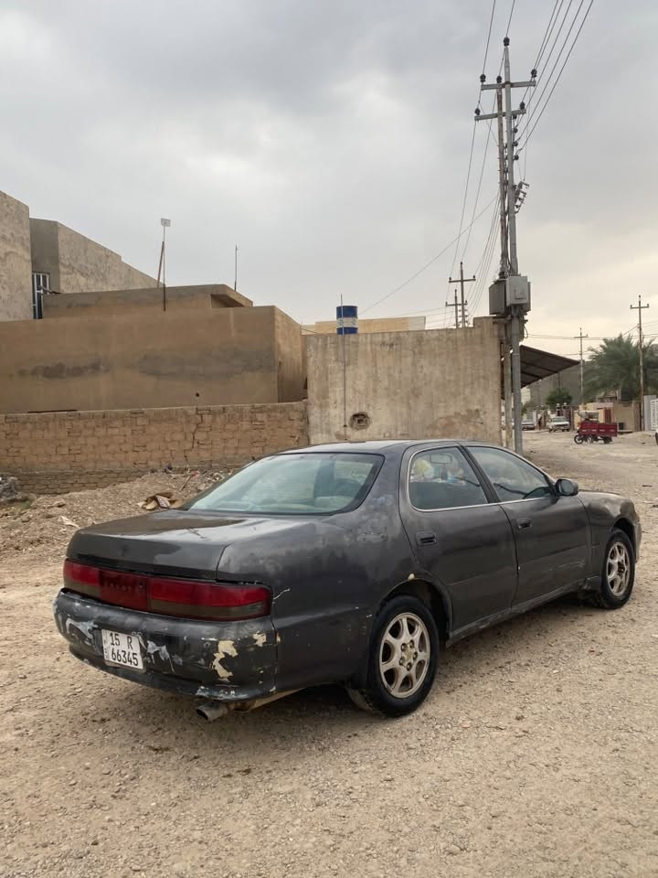 كريستا • ١٩٩٣ • ٢٥٠٠ اوتماتيك
