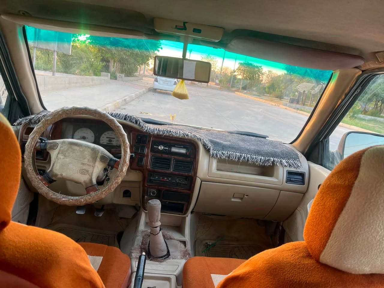 ماڵی کاسبی خوار بازار 20$مجال✅
***********:📞

great wall 2006
سەنەوی ئەسڵی لەگەڵە 
مەکینەی بەخاخ 4 پستۆن  گێڕ عادی ناو گیچی ئیشەکا
ژێری لاسیک بە لاسیکی تازە گۆراوە چرکەو گلایە ببرە
جامی کارەبای سوکانی پاوەرە سەماعەو بلوتوز دەرەجە یەک
مەکینە و گیر و ئەکسلی بە شەرت دەعم و لێدراوی نیە
🔅تەنها فرۆشتنە 🔅
