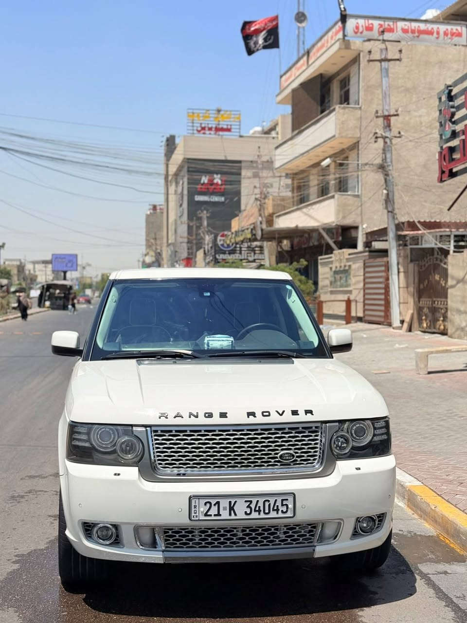 رانج فوك ١٠ سياره جديده فول مواصفات السعر ١٤٠ وبيه مجال مكان بغداد ***********
