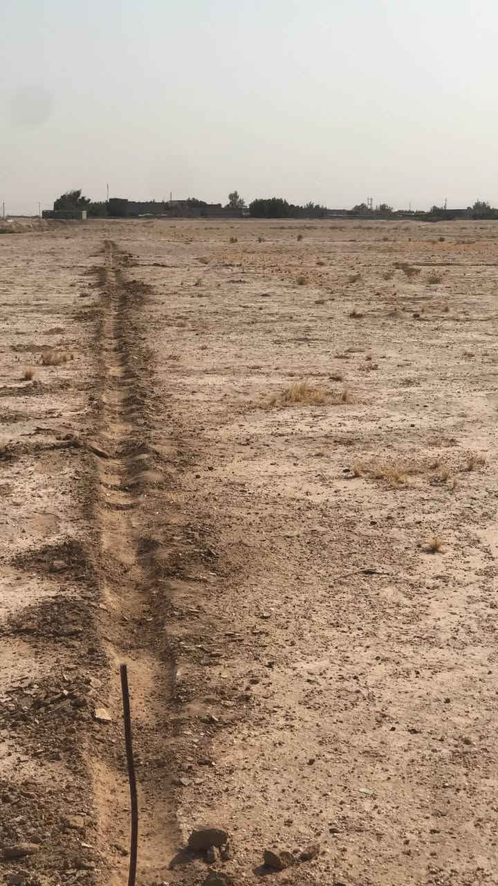 إذا تبحث عن قطعة أرض بموقع مميز للاستثمار أو البناء، فهذه الفرصة لك .. 🏡
🔹 دوانم زراعي للبيع في الزبير (طريق 17)
🔹 المساحة مفتوحة ومرتبة.
🔹 الموقع كلش ممتاز: على الشارع مباشرة وبُعد 15 متر فقط عن الشارع العام.
🔹 الموقع يرهم سكن ويرهم استثمار بمختلف المجالات.
للتواصل وتفاصيل أكثر، حياكم الله على الرقم:
( *********** )
