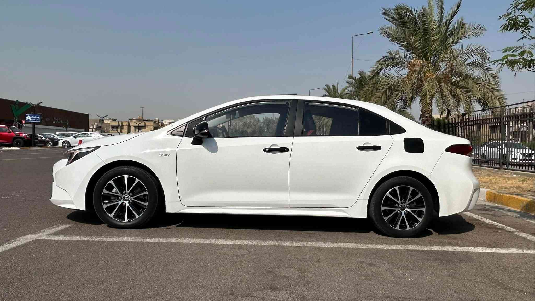 السلام عليكم
كورلا هايبر موديل 2025 فول اعلى فئة

كفالة عامة من الصبغ و التبديل و البارد

السيارة فول داخل احمر كرسي كهرباء

ماشية 22

السياره جديده كلشي مناقصها 

157 وبيها مجال

بغداد/حي الجهاد
***********
