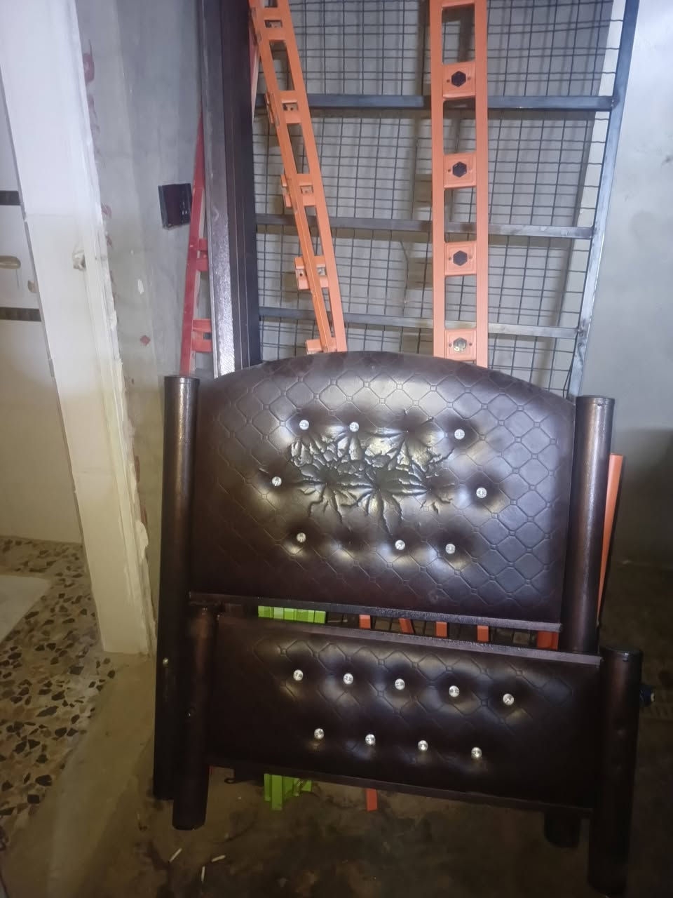 جاربي البيع بس شدهن العدد 2 معروضات 40 الف ***********
